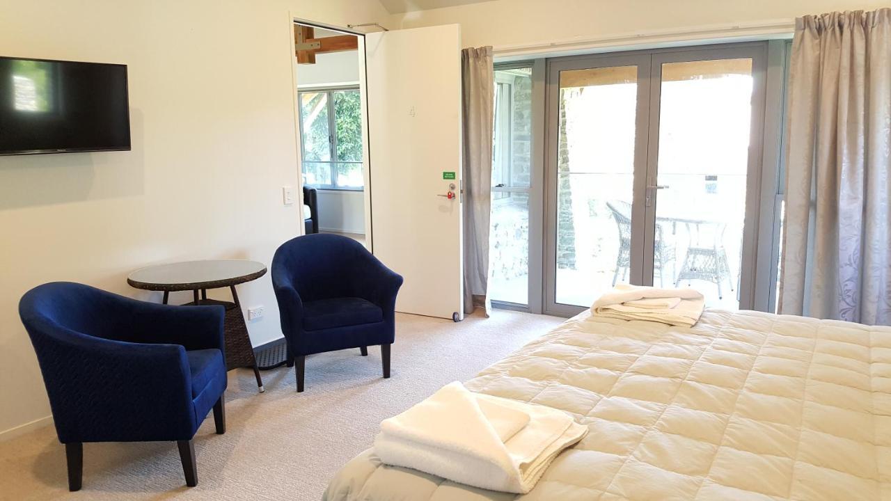 Golfcourse Road Chalets And Lodge Wanaka Ngoại thất bức ảnh