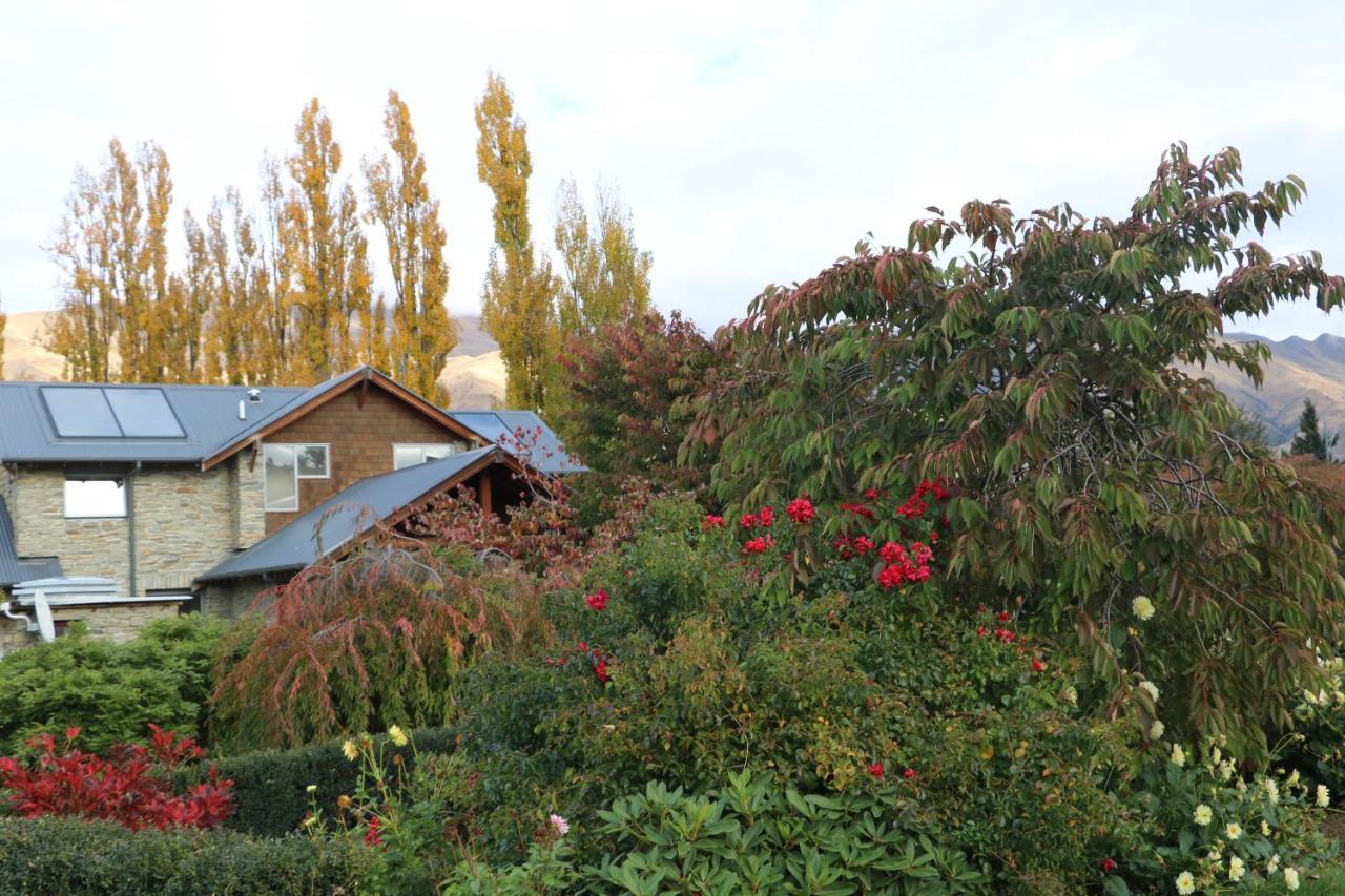 Golfcourse Road Chalets And Lodge Wanaka Ngoại thất bức ảnh